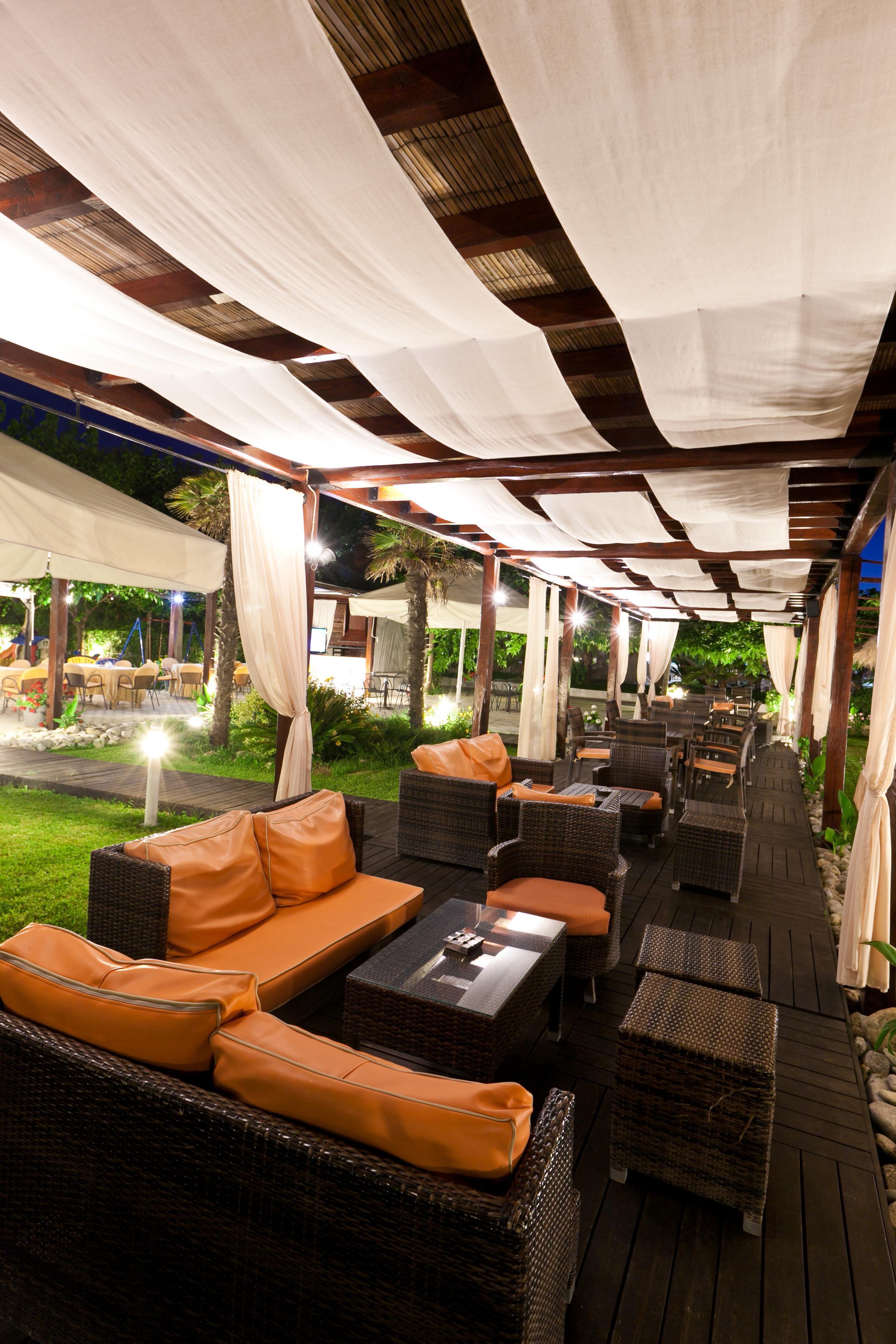 Olympic Star Beach Hotel Neoi Poroi Exterior photo