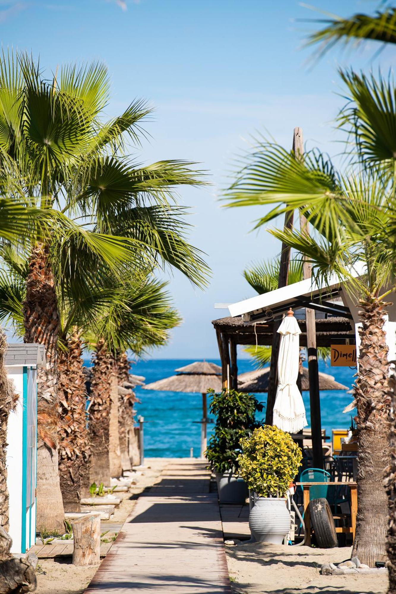 Olympic Star Beach Hotel Neoi Poroi Exterior photo